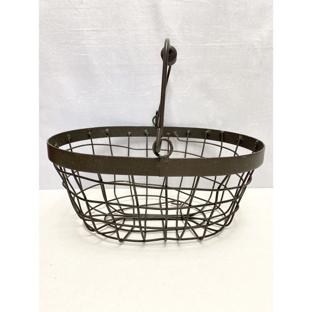 Metal wire basket‎ with Handle Farmhouse cottagecore gift basket 10.75”Lx8”Wx5”H